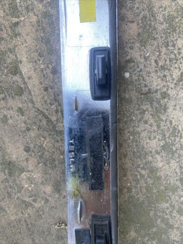 Tesla Model S (2012-2017) OEM Chrome Liftgate Applique 1025776-00-A