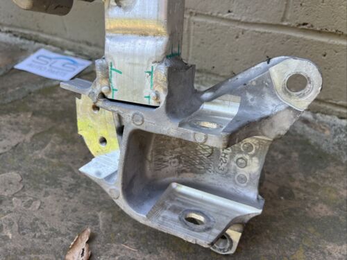 2021-2024 Tesla Model X S Front crossmember subframe OEM 1420521-00-E