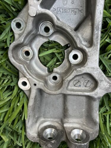 Tesla Model S Front Left Driver Spindle Knuckle Hub OEM 1030605-00-D